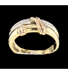 Ring in yellow gold and white diamonds