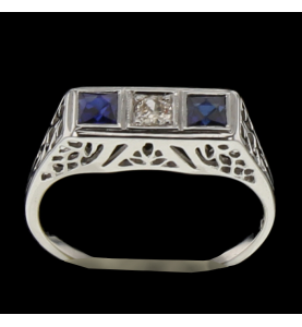 SAPPHIRE AND DIAMOND WHITE GOLD RING