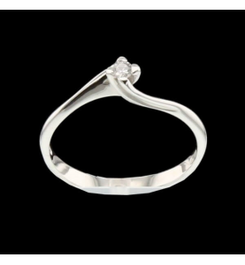 Solitaire Ring Grey Gold