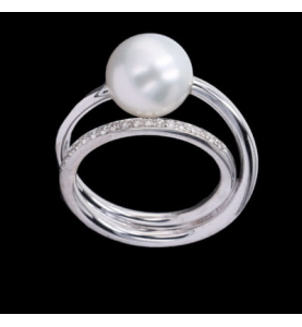 RING WHITE GOLD AND WHITE PEARL