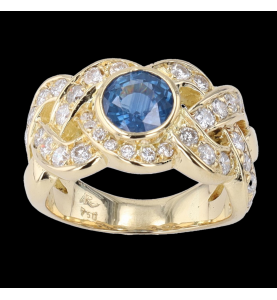 Sapphire ring and diamonds