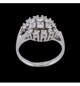 Ring 750 white gold and diamonds 2.10 carats