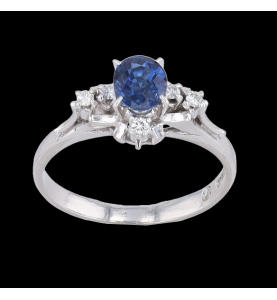 Platinum 900 sapphire and diamond ring
