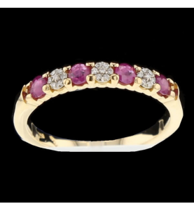 Ring Yellow Gold Ruby and Diamonds