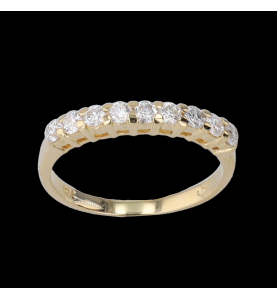 9-diamond yellow gold ring