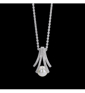 Mikimoto Halskette Perle und Diamanten