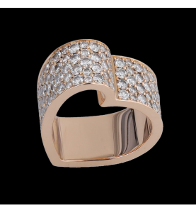 Roger Dubuis rose gold diamond heart ring.
