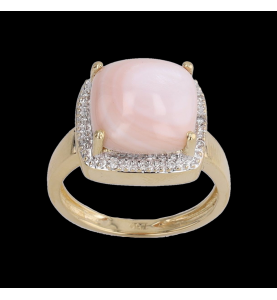 WHITE MOTHER-OF-PEARL RING