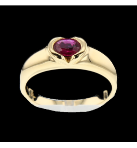 Ruby yellow gold ring