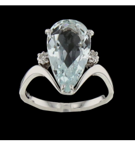 Aquamarine Grey Gold Ring and Diamonds