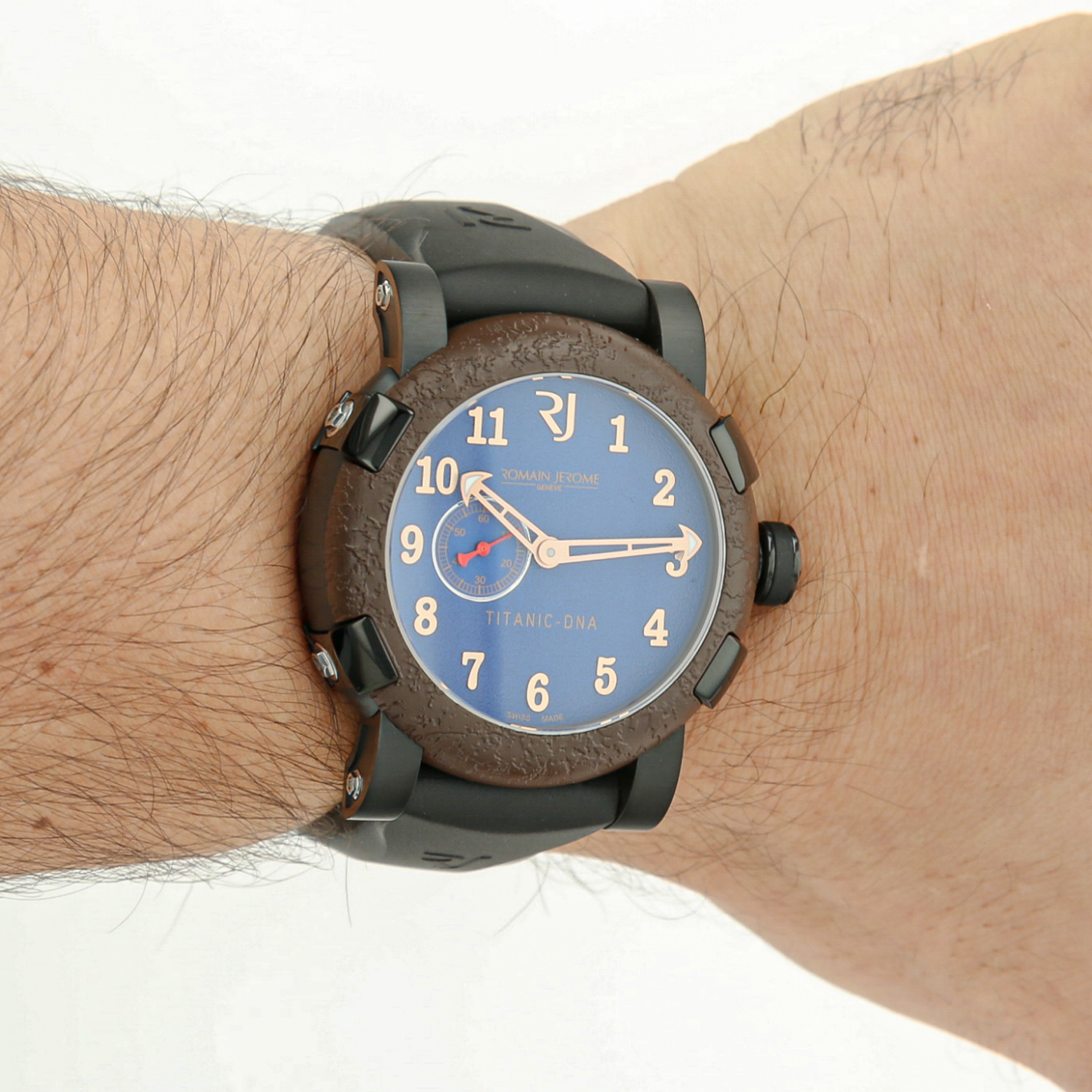 ROMAIN_JÉRÔME_TITANIC_DNA_STAINLESS_STEEL_PVD_BLUE_&_GOLD image