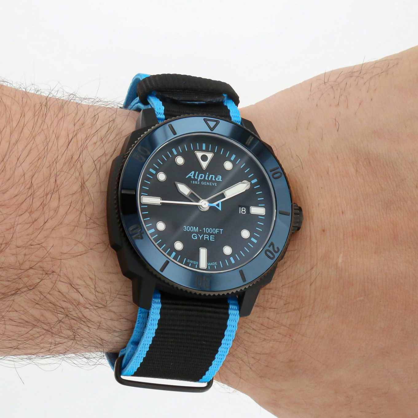ALPINA_SEASTRONG_DIVER_GYRE image