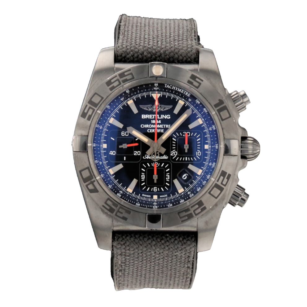 BREITLING_CHRONOMAT_44_BLACKSTEEL image