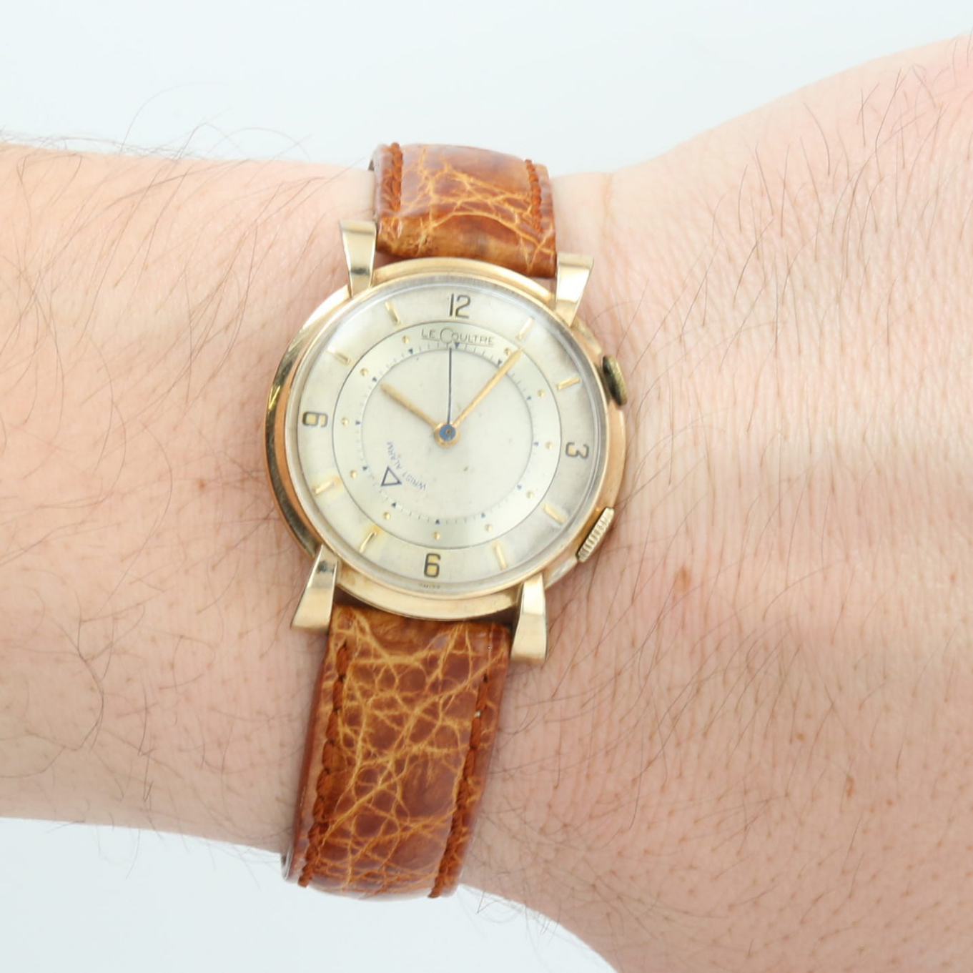 JAEGER_LECOULTRE_MEMOVOX_PLAQUÉ_OR image
