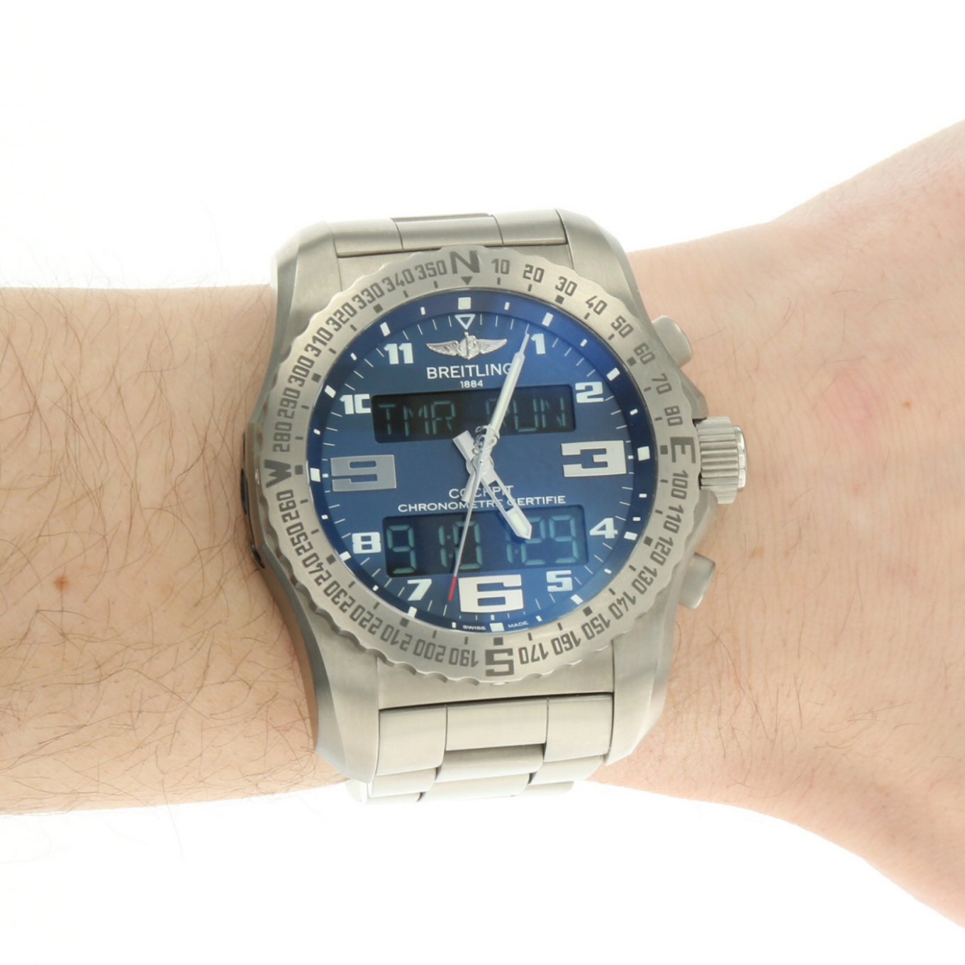BREITLING_COCKPIT_B50_TITANE image