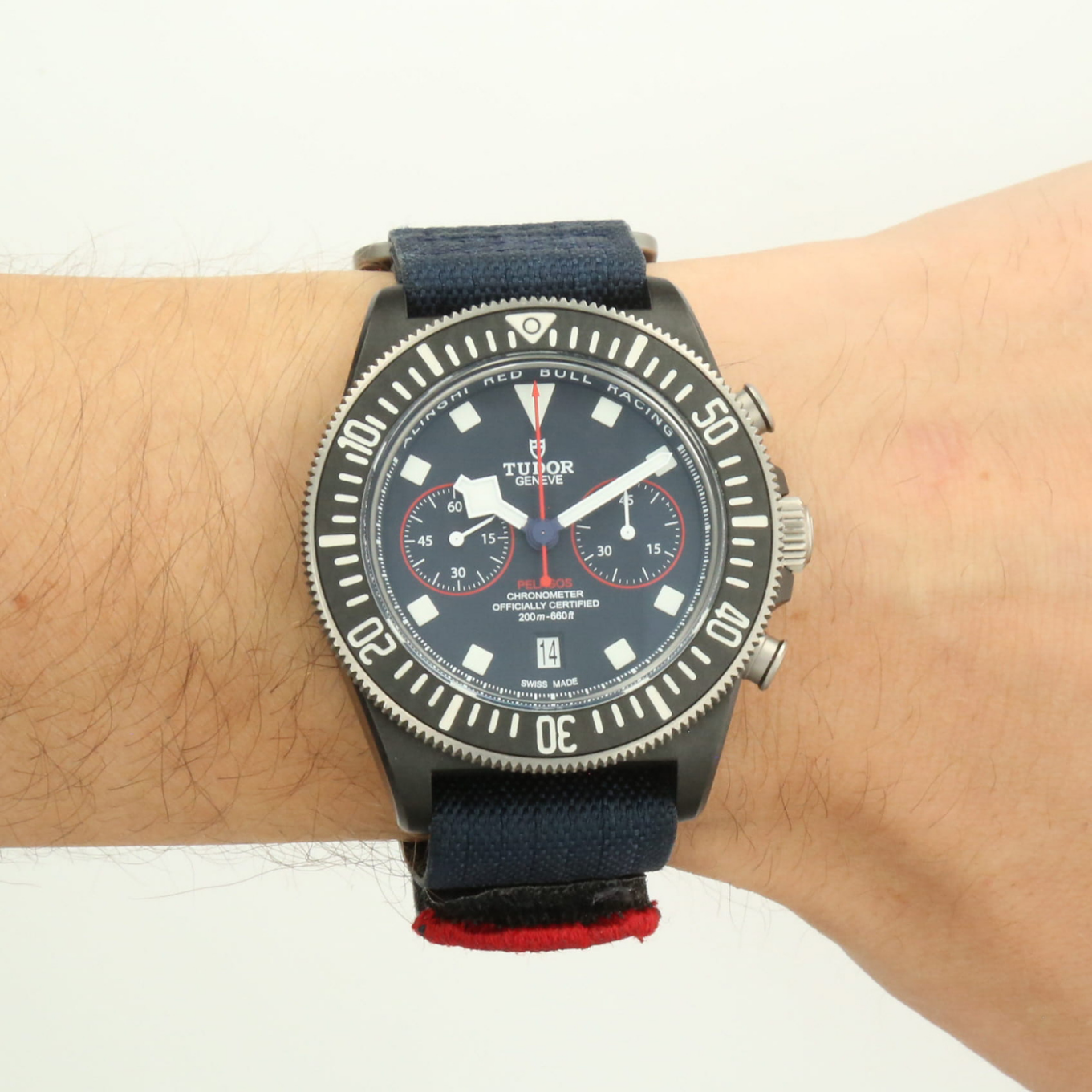 TUDOR_PELAGOS_FXD_CHRONO_ALINGHI_REDBULL_EDITION image