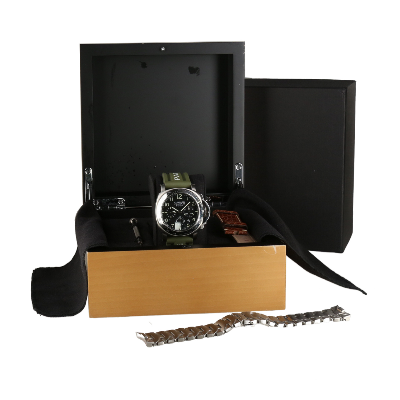 PANERAI_LUMINOR_CHRONO_DAYLIGHT_44 image