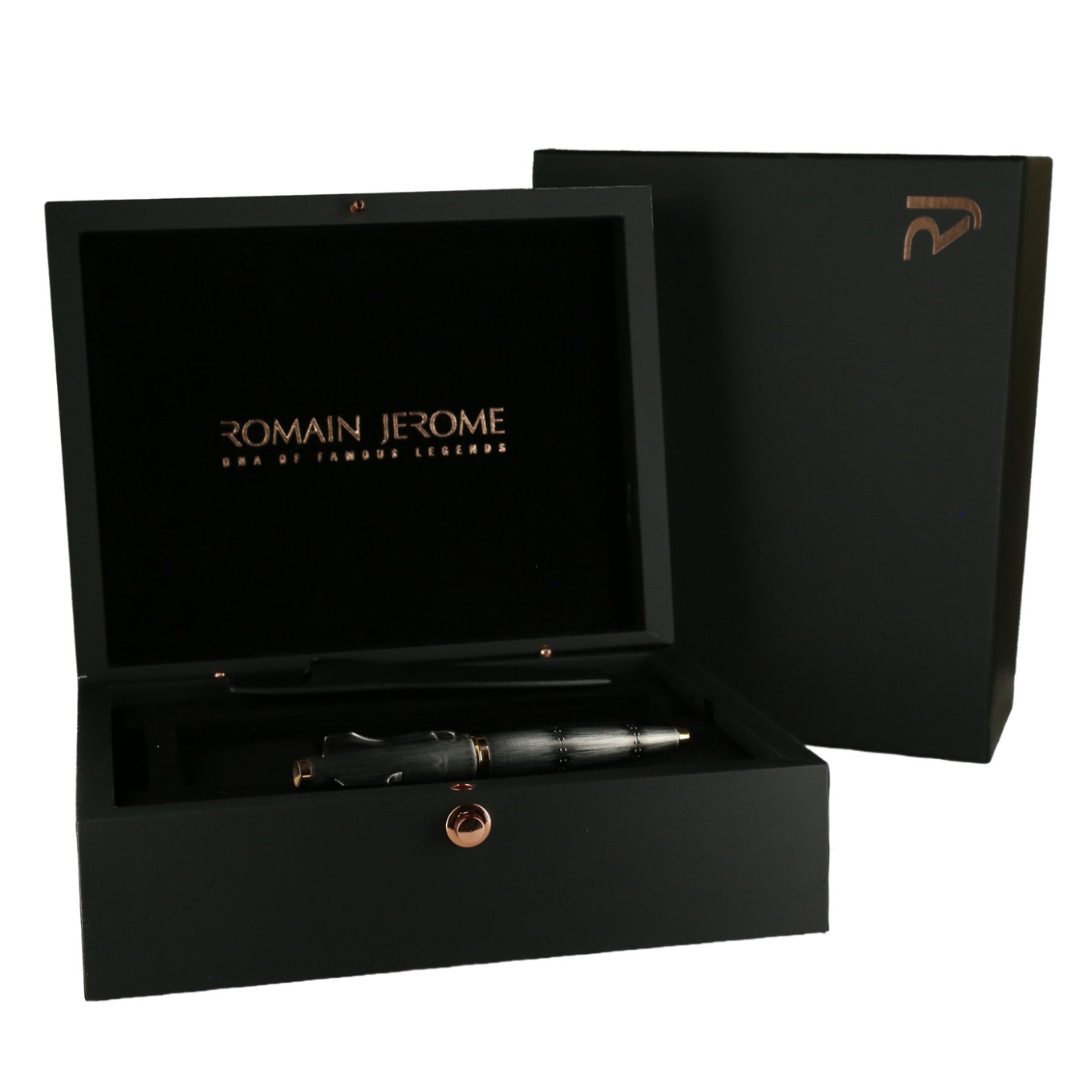 STYLO_PLUME_MOON_FIGHTER_ROMAIN_JEROME image