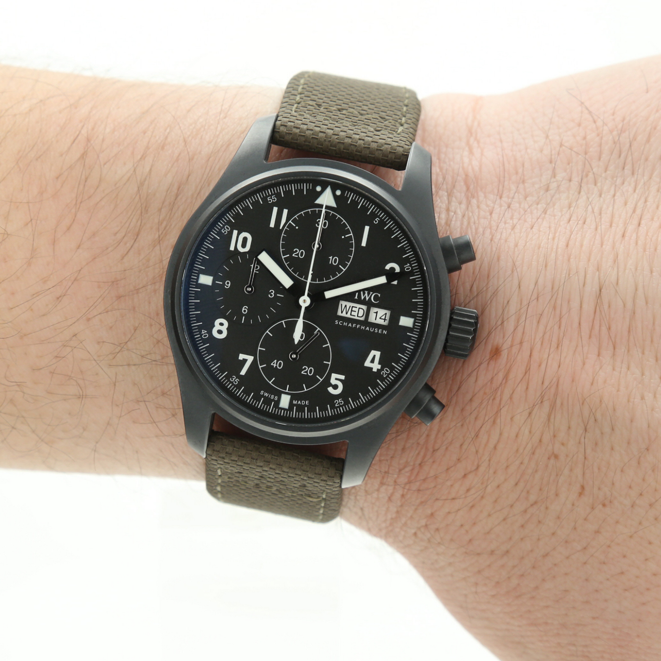 IWC_SCHAFFHAUSEN_PILOT'S_WATCH_TRIBUTE image
