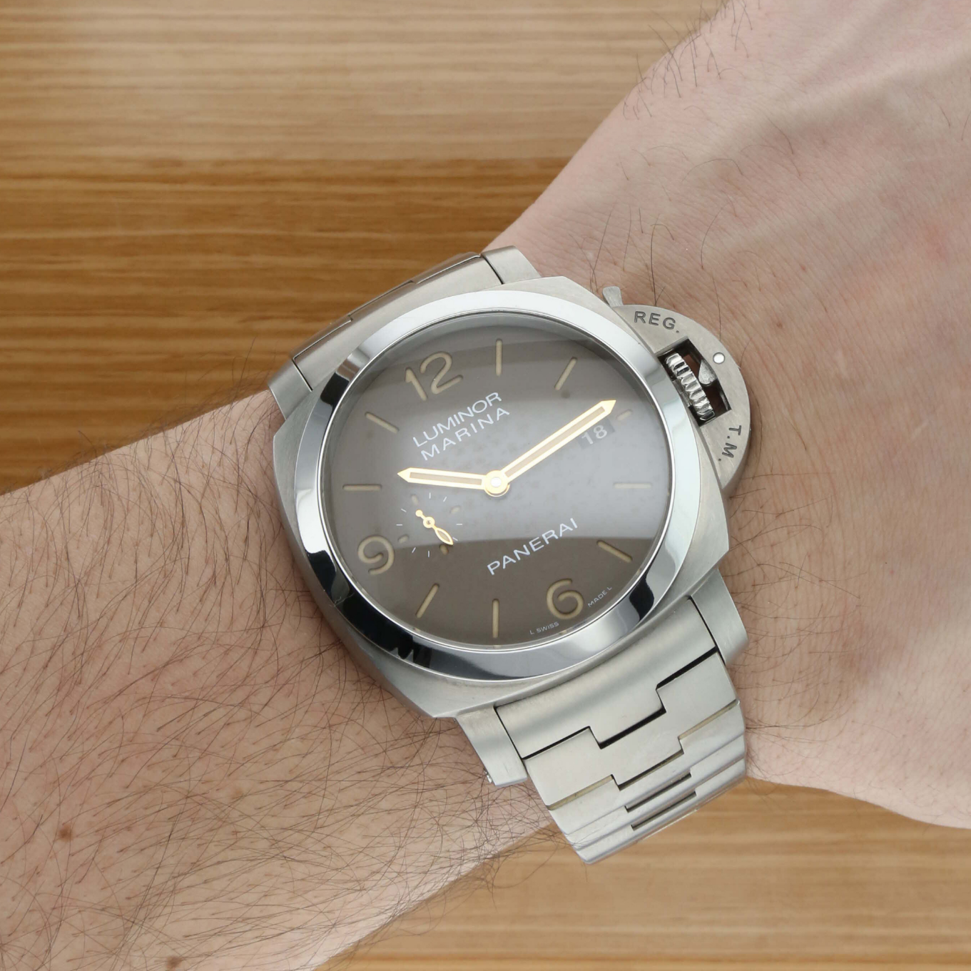 PANERAI_LUMINOR_MARINA_1950_3_DAYS__MIDDLE_EAST image