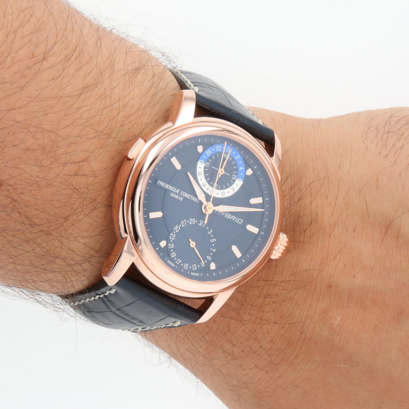 FREDERIQUE_CONSTANT_CLASSIC_HYBRID_MANUFACTURE image