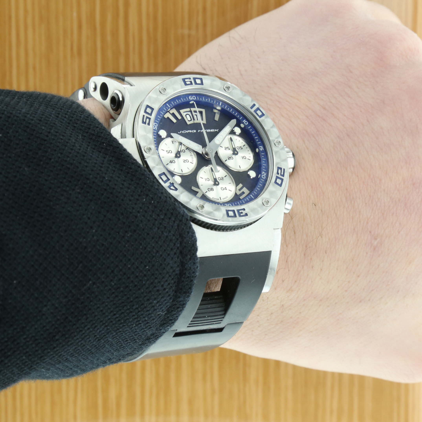 JORG_HYSEK_ABYSS_EXPLORER_CHRONOGRAPH image