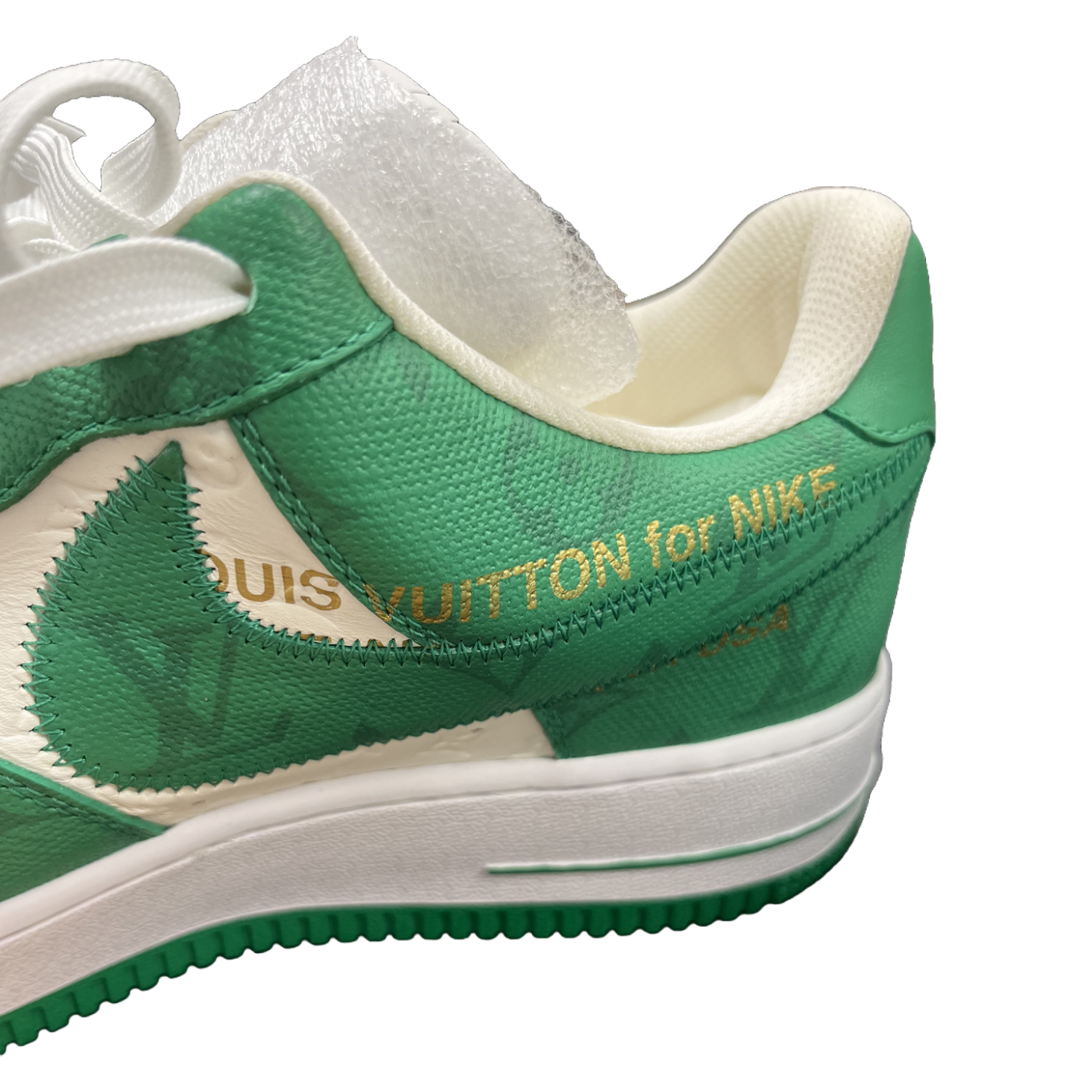 CHAUSSURES_LOUIS_VUITTON_X_NIKE_AIR_FORCE_1_LOW__VIRGIL_ABLOH image