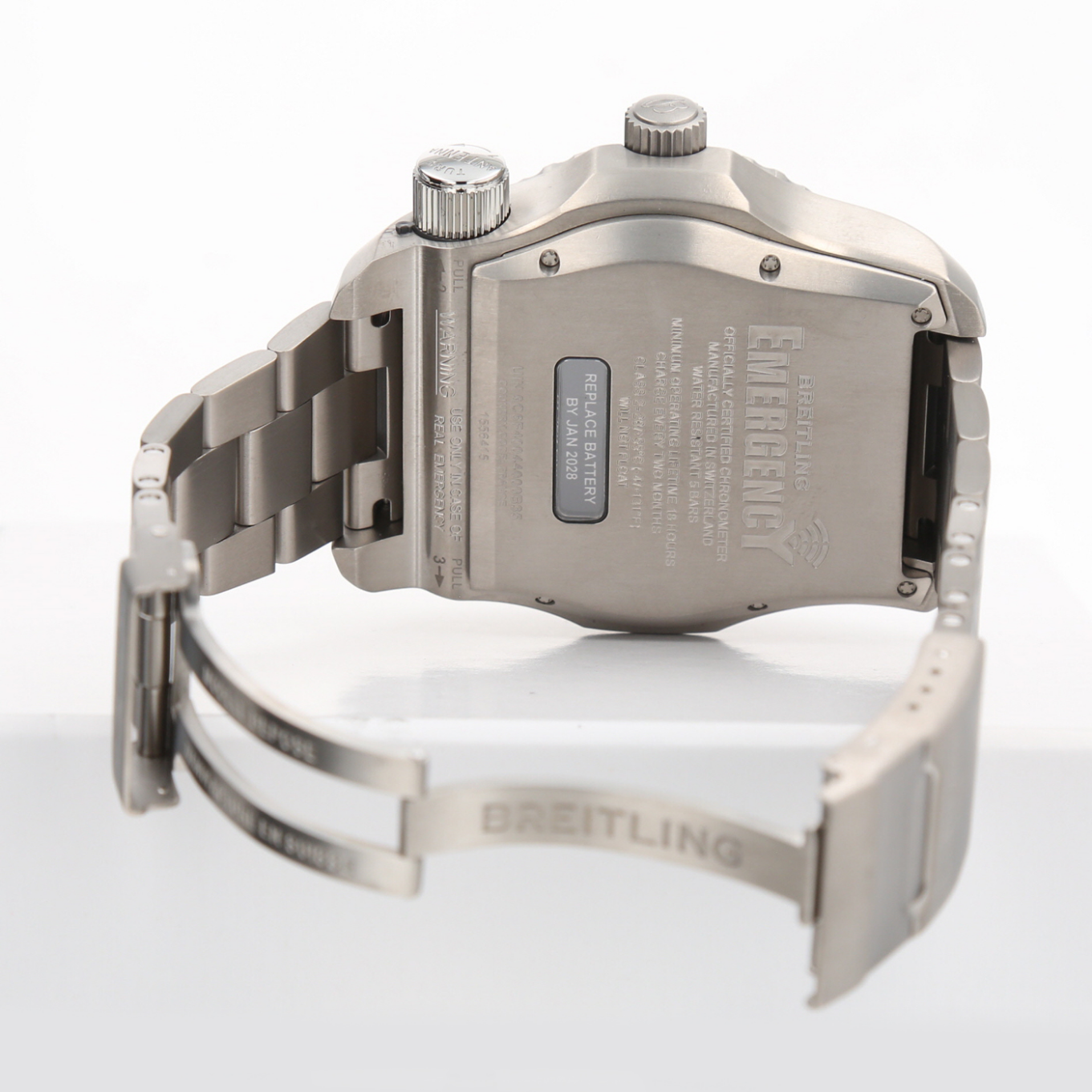 BREITLING_EMERGENCY_TITANE image