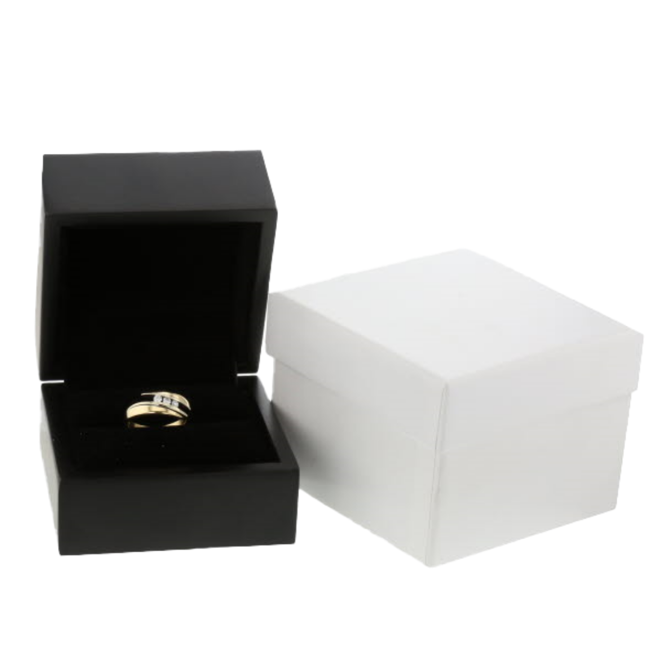 BAGUE_OR_JAUNE_ET_DIAMANT image