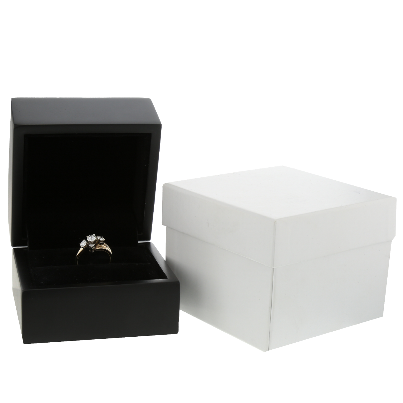 BAGUE_OR_JAUNE_DIAMANTS image