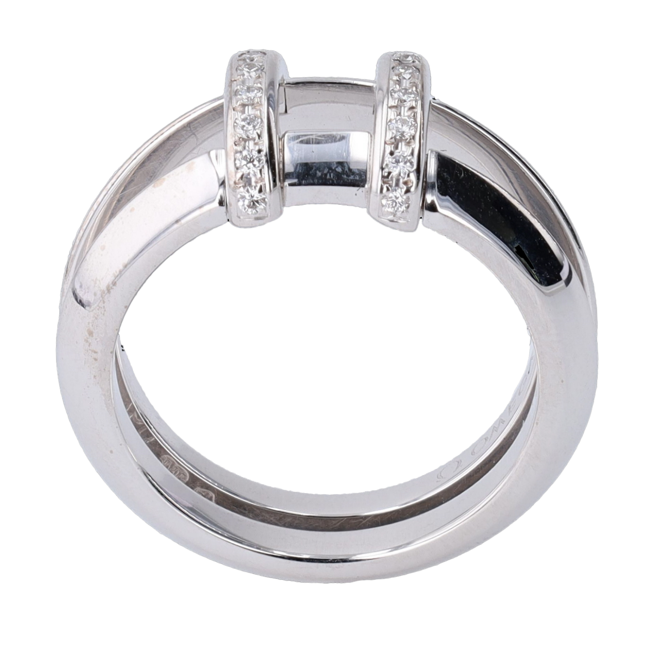 BAGUE_OMEGA_EN_OR_GRIS_AVEC_DIAMANTS image
