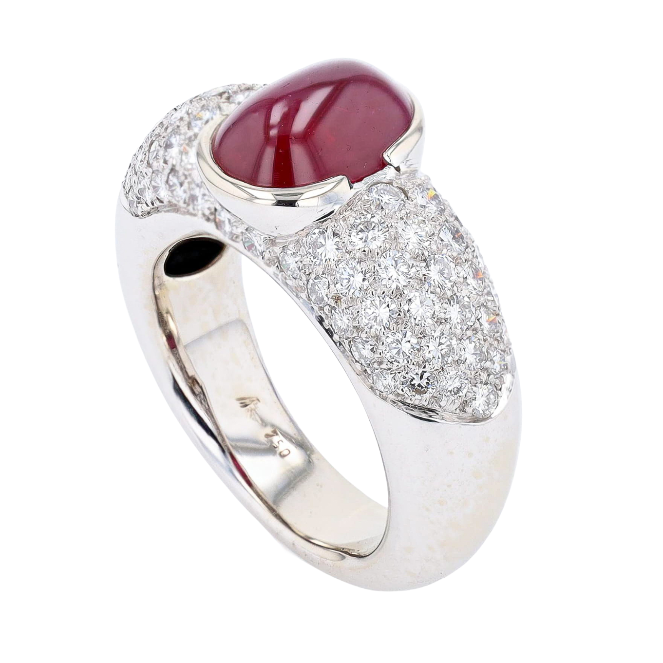 BAGUE_DOME_RUBIS_CABOCHON_5.40_CT image
