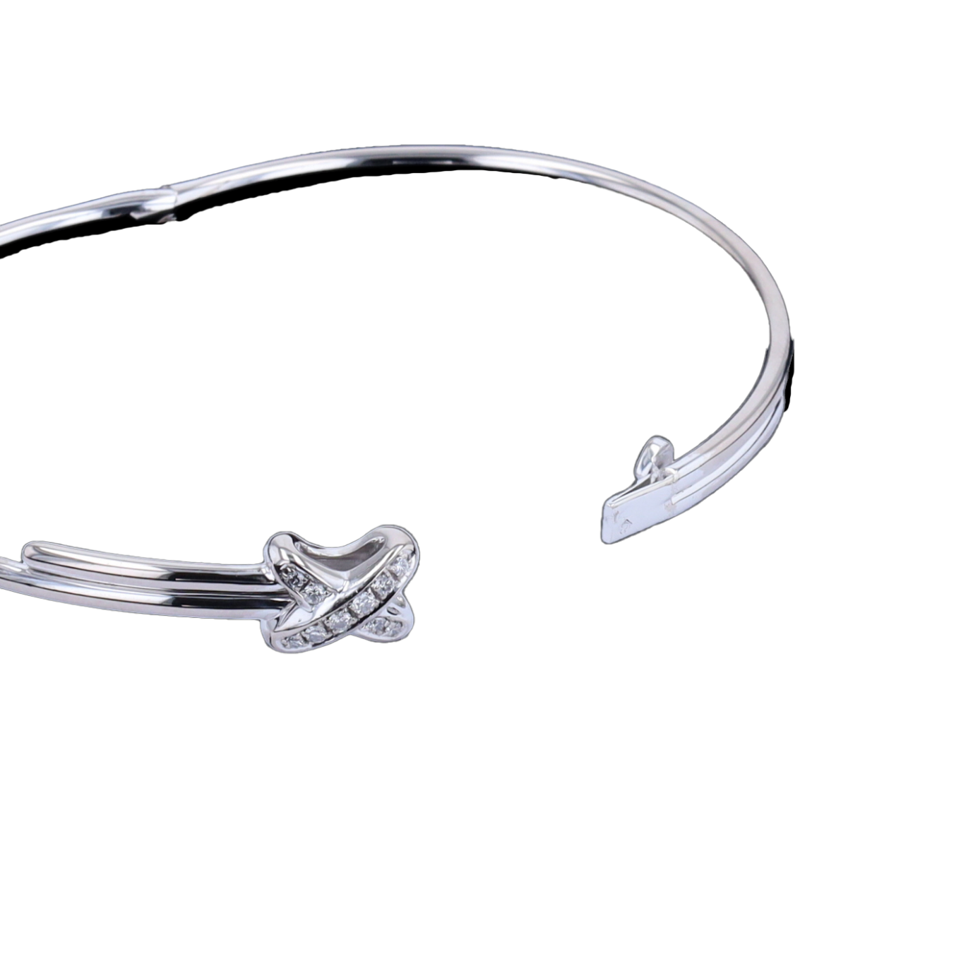 BRACELET_CHAUMET_JEUX_DE_LIENS_EN_OR_GRIS_ET_DIAMANTS image