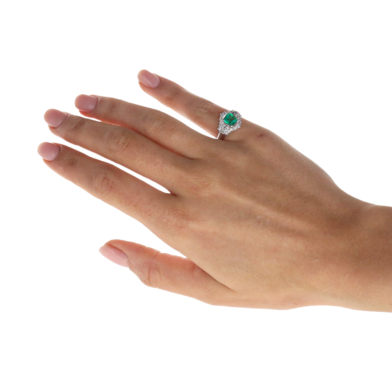 BAGUE_PLATINE_EMERAUDE_ET_DIAMANTS image