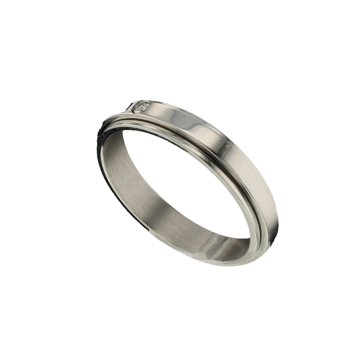 ALLIANCE_PIAGET_POSSESSION_EN_PLATINE_ET_DIAMANT image