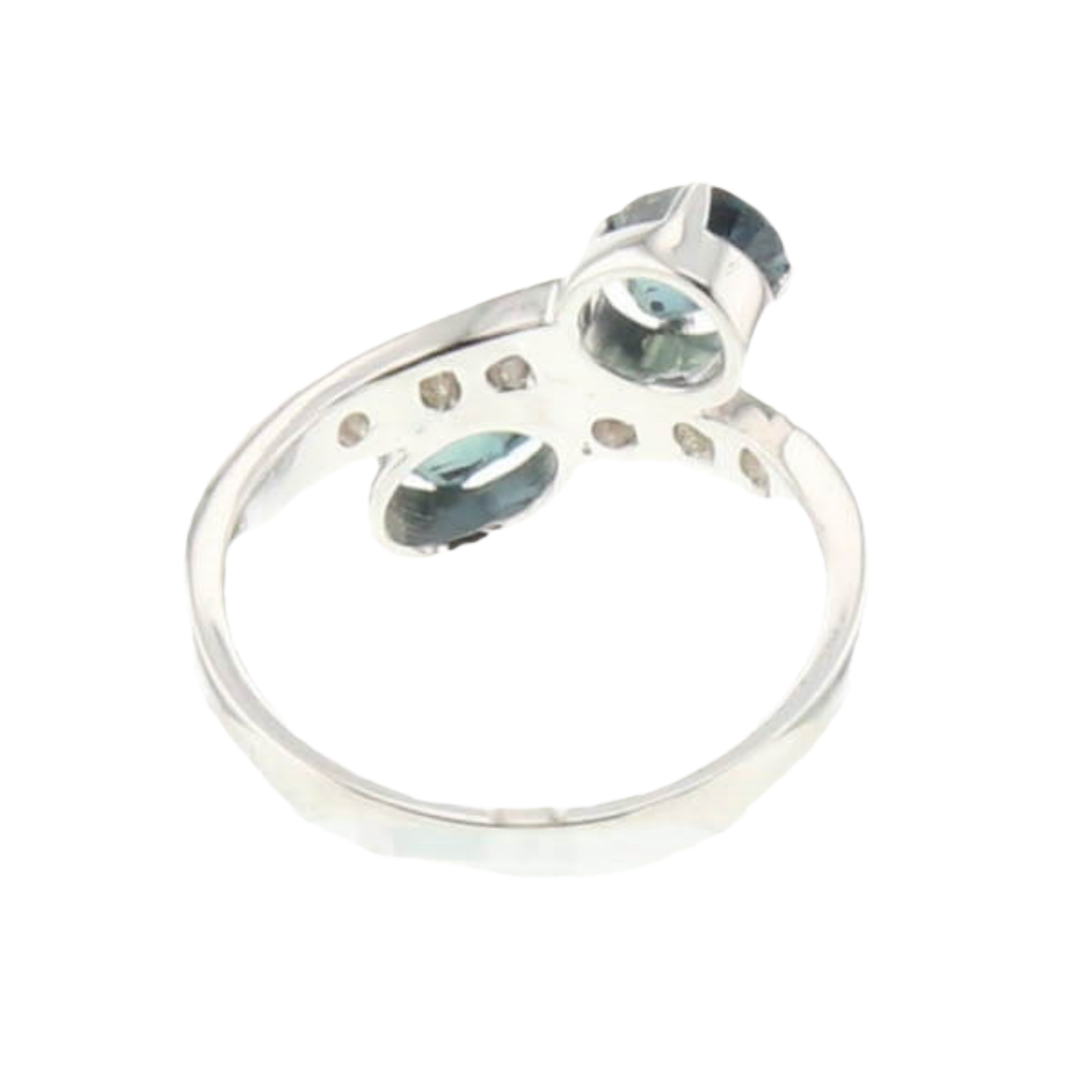 BAGUE_OR_GRIS_SAPHIRS_ET_DIAMANTS image
