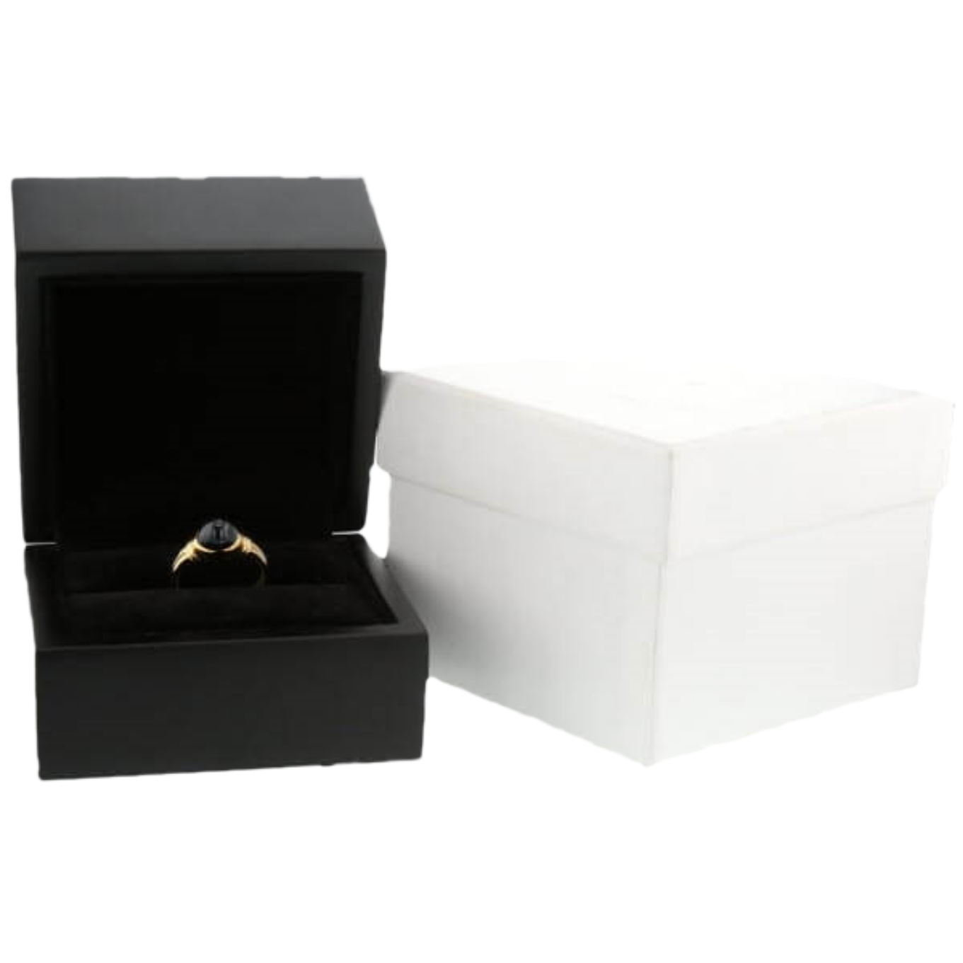 BAGUE_OR_JAUNE_ET_SAPHIR_CABOCHON image