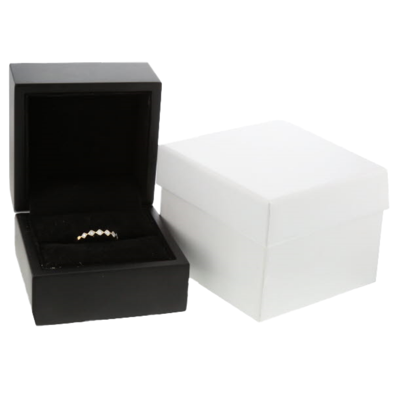 BAGUE_EN_OR_JAUNE_DIAMANTS_PRINCESSE image