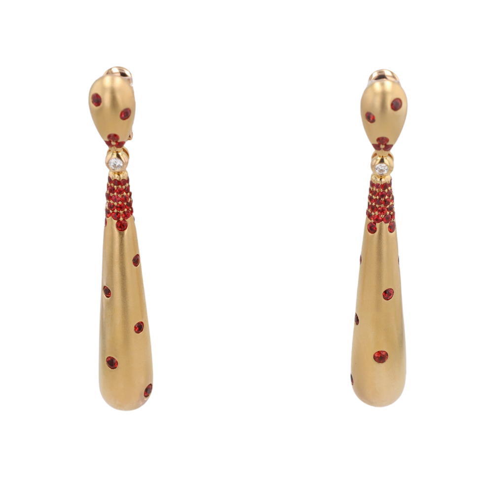 PENDANTS_D'OREILLES_DE_GRISOGONO_GOCCE image