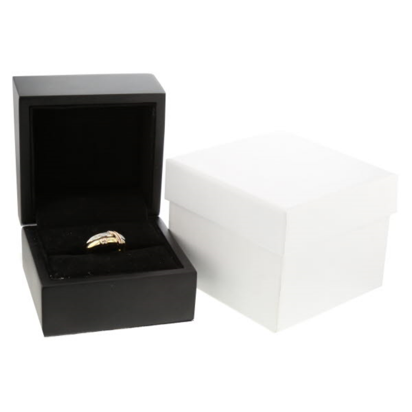 BAGUE_EN_OR_JAUNE_ET_GRIS_DIAMANTS image