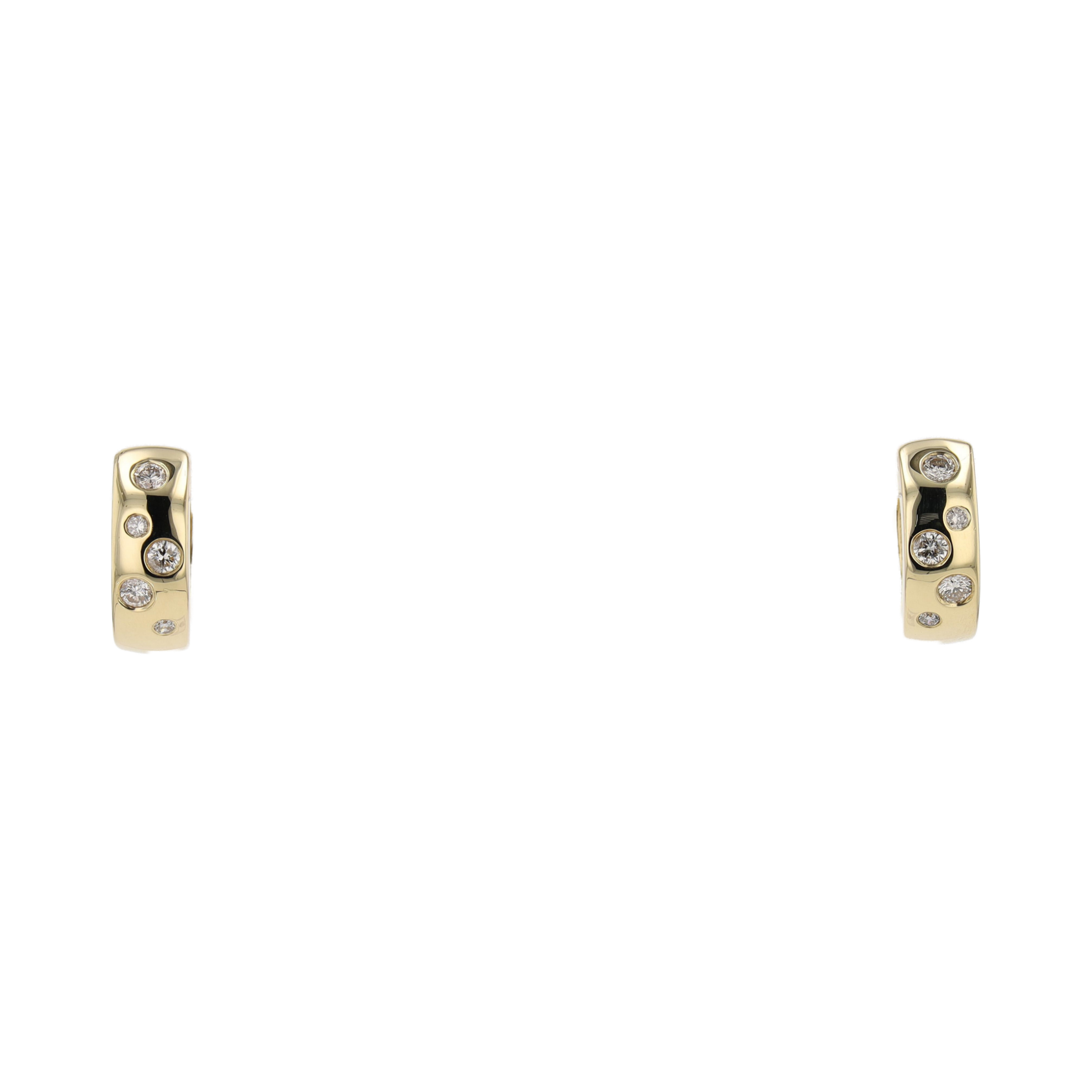 0.36 CT DIAMOND HOOP EARRINGS